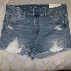 American Eagle Hi-Rise Shorts!